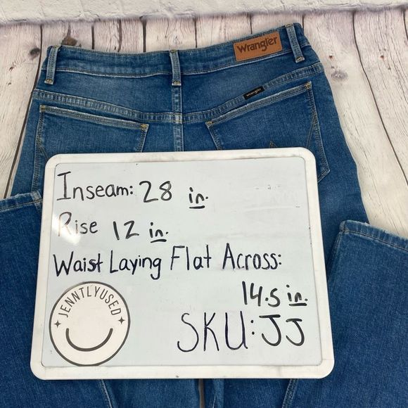 Wrangler Women’s Distressed High Rise Wide Leg Jeans Size  6 - Picture 8 of 8